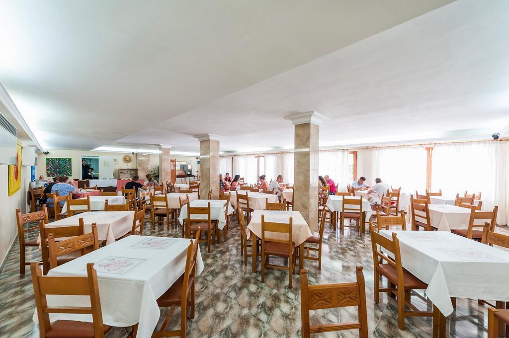 Hostal Casa Bauza Cala Ratjada  Exterior photo